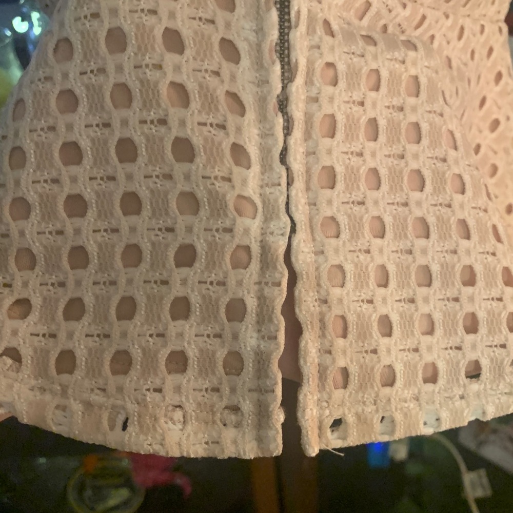 BCBG cream tan slight peplum overlay blouse - Picture 5 of 11